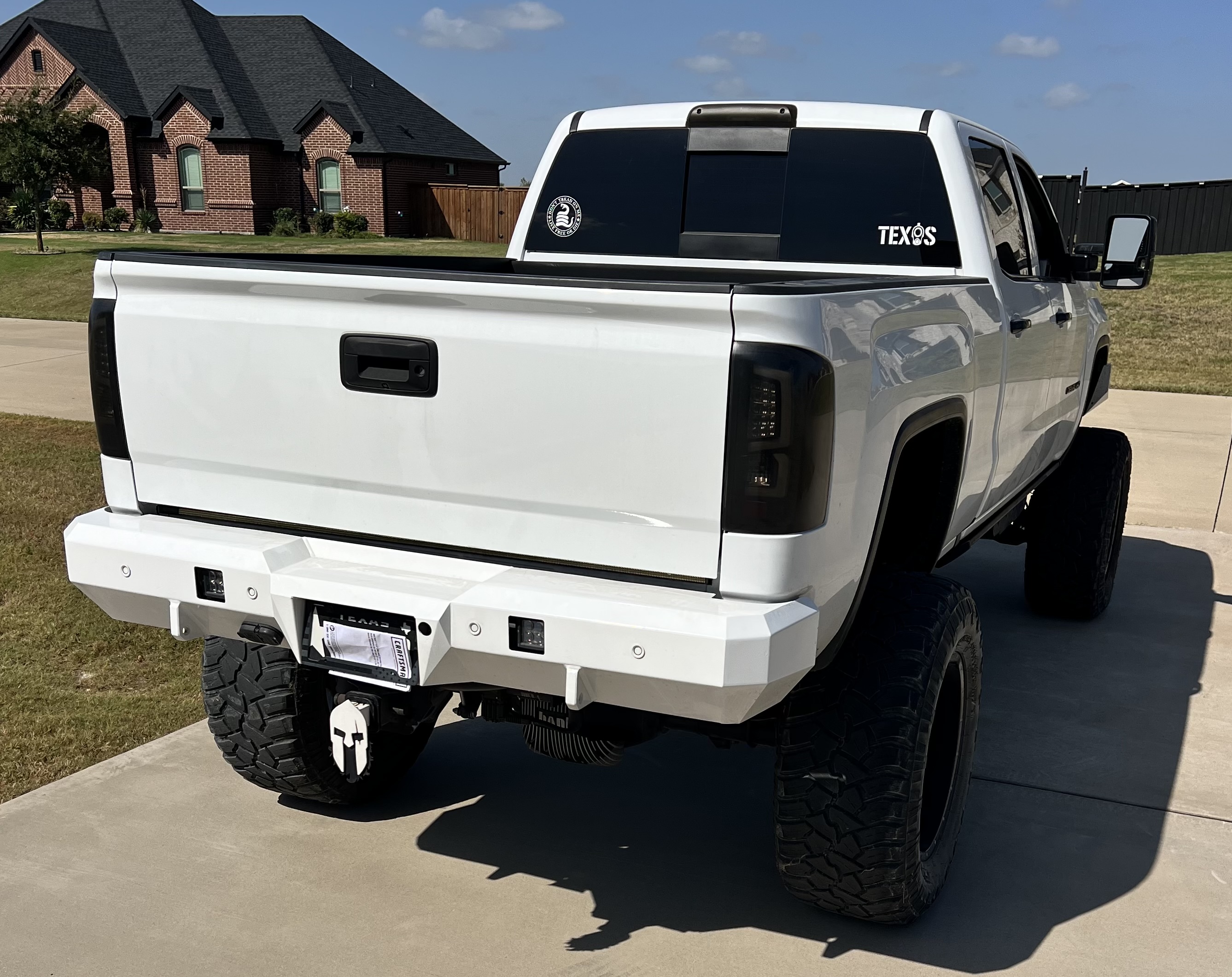 Used 2019 GMC Sierra 2500 Denali w/ Duramax Plus Package AWD/4WD image 2