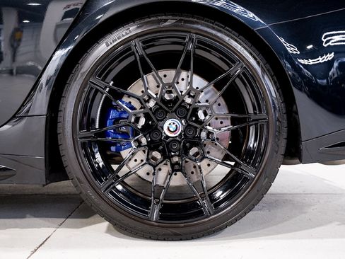Used 2023 BMW M3 Sedan w/ Executive Package image 11