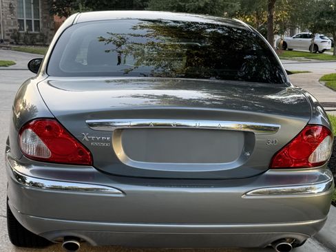 Used 2004 Jaguar X-TYPE 3.0 AWD/4WD image 2