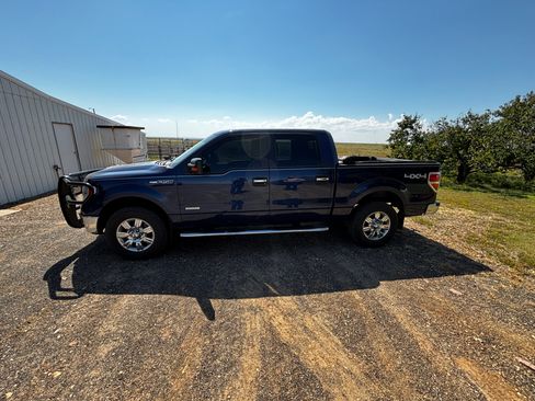 Used 2012 Ford F150 XLT w/ XLT Chrome Pkg image 26