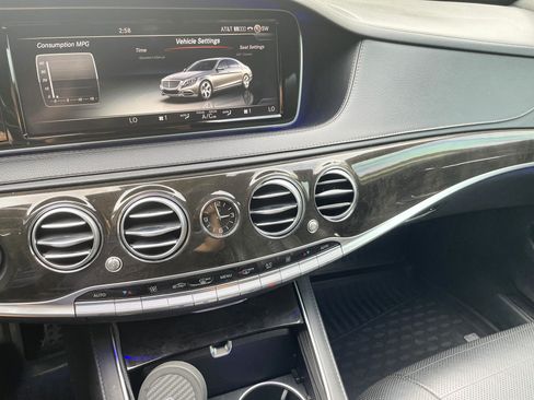 Used 2015 Mercedes-Benz S 550 Sedan image 10