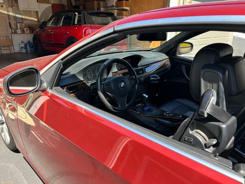 Used 2013 BMW 328i Convertible RWD image 19