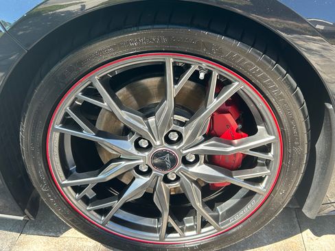 Used 2023 Chevrolet Corvette Stingray Premium Cpe w/ Z51 Performance Package image 6