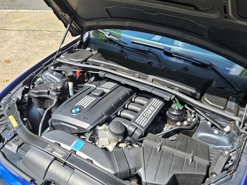 Used 2009 BMW 328i Convertible RWD image 31