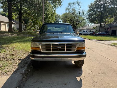 Used 1994 Ford Bronco image 9