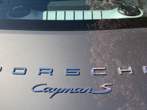 Used 2014 Porsche Cayman S image 8