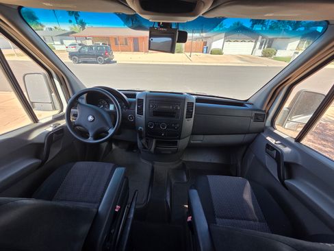 Used 2007 Dodge Sprinter 2500 image 23