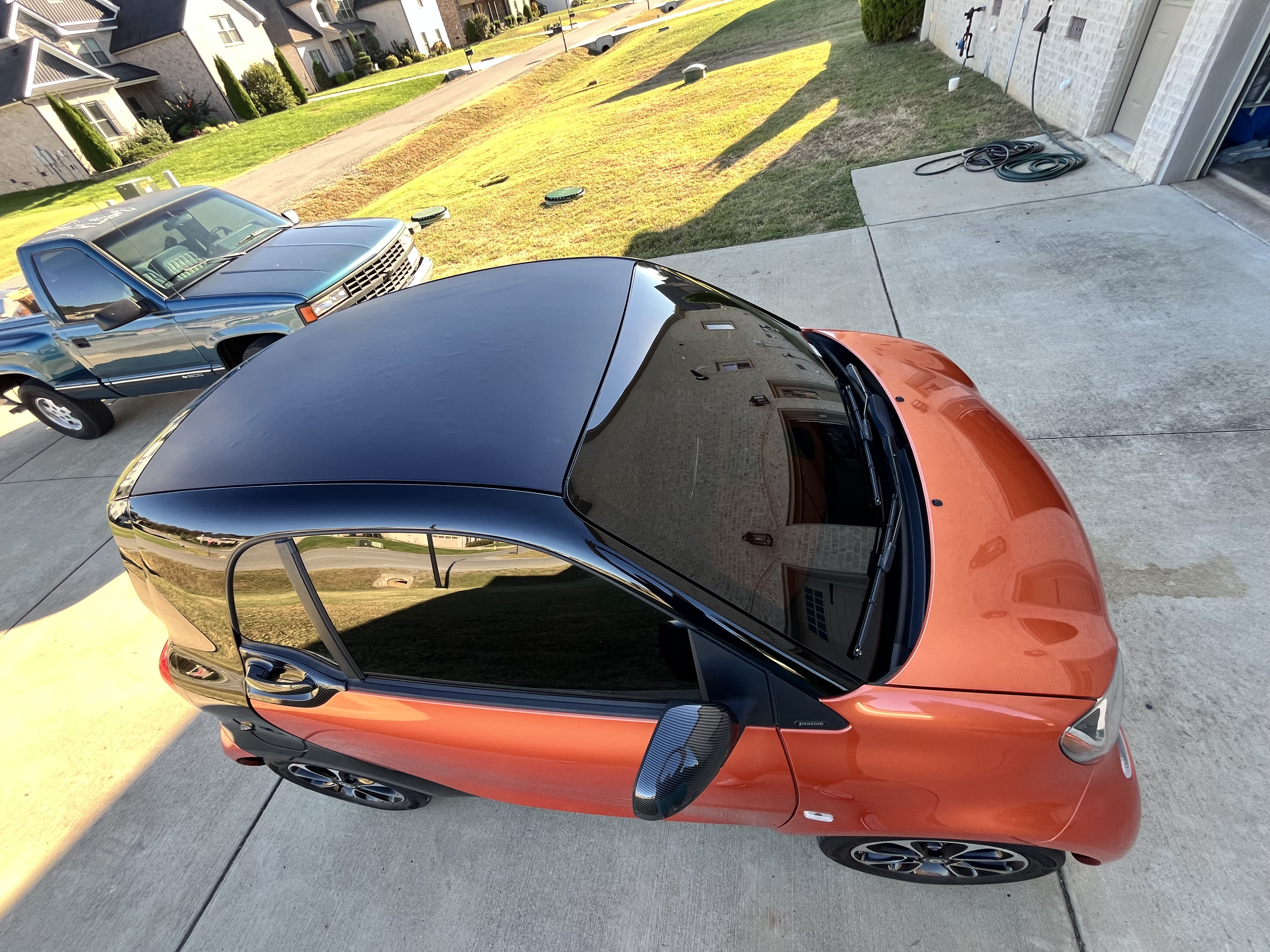 Used 2016 smart fortwo passion RWD image 15