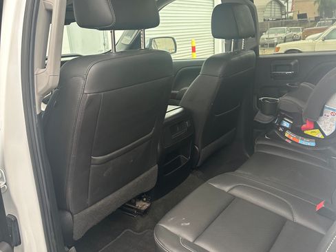 Used 2018 GMC Sierra 1500 SLT image 6