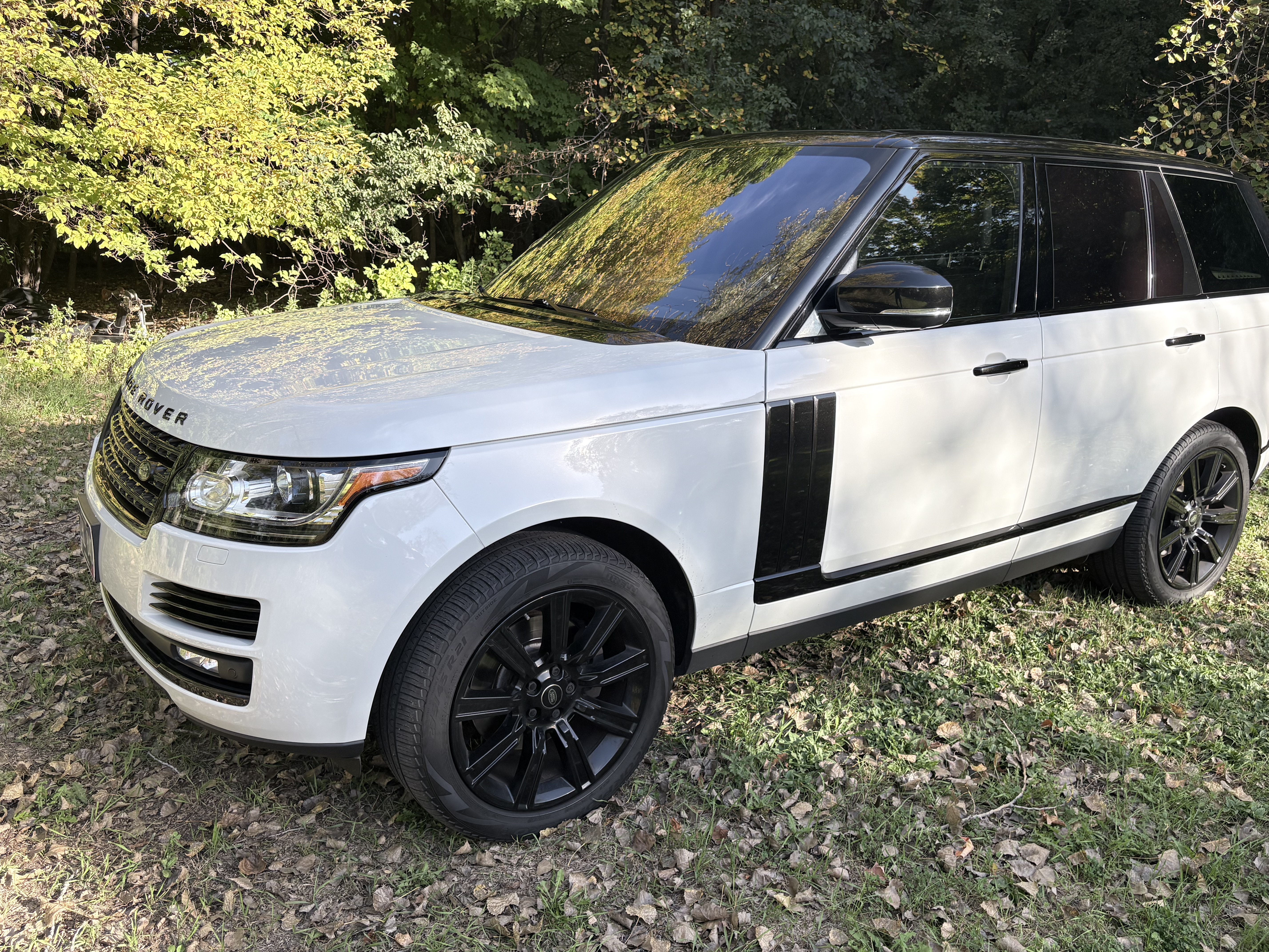 Used 2016 Land Rover Range Rover HSE AWD/4WD image 22