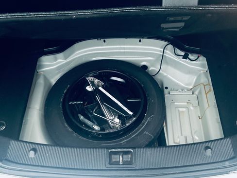 Used 2012 Mercedes-Benz C 250 C 250 Coupe 2D image 26