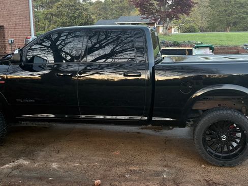 Used 2019 RAM 2500 Big Horn image 13