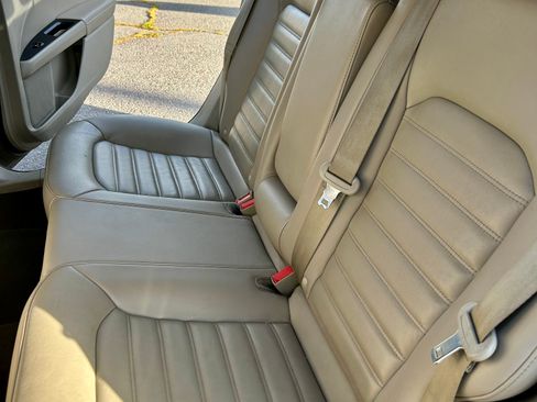 Used 2017 Ford Fusion SE image 21