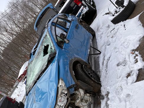 Used 2016 Subaru Crosstrek 2.0i Premium w/ Moonroof Package image 6