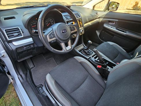 Used 2017 Subaru Crosstrek 2.0i Premium w/ Popular Package #2 image 8