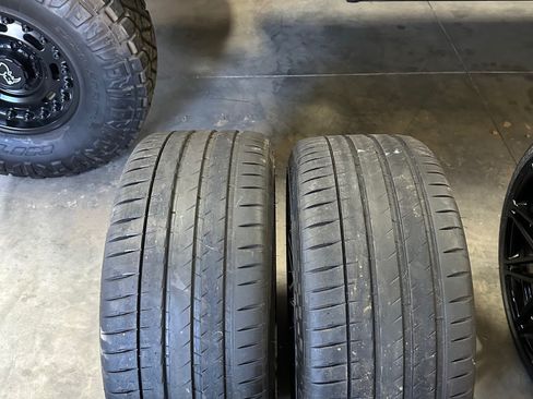 Used 2024 BMW X6 M Competition w/ Executive Package image 28