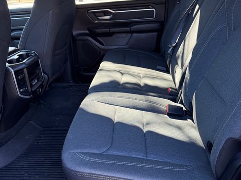 Used 2021 RAM 1500 Big Horn image 9