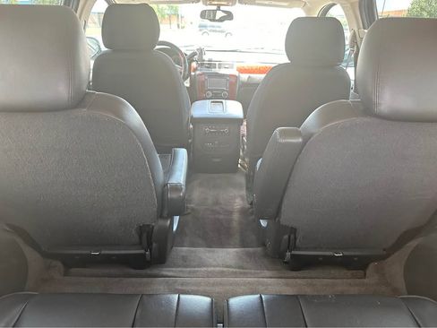 Used 2012 Chevrolet Tahoe LTZ image 9