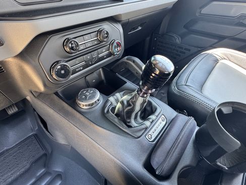 Used 2023 Ford Bronco 2-Door AWD/4WD image 13
