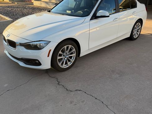 Used 2016 BMW 320i Sedan image 6