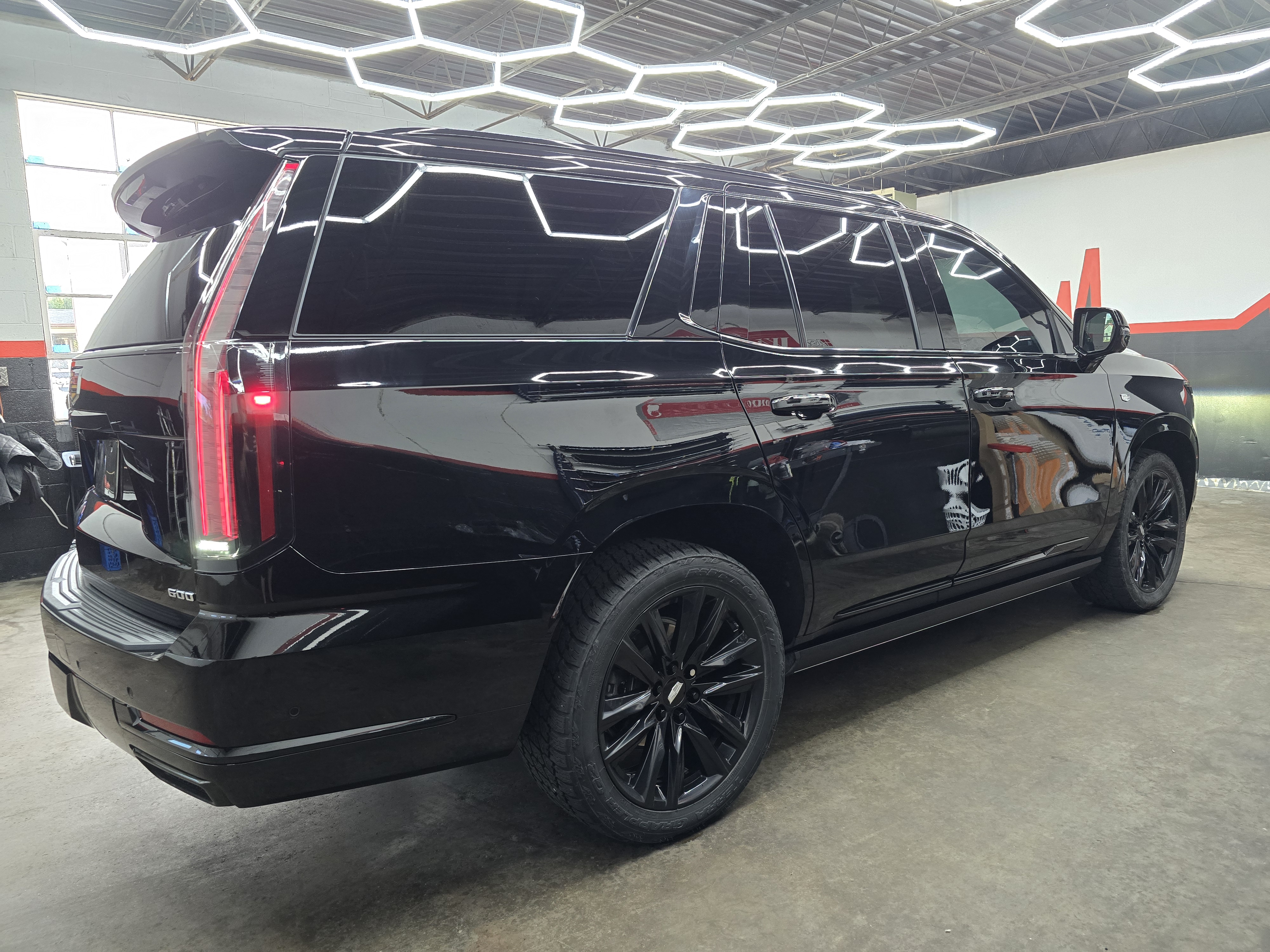 Used 2025 Cadillac Escalade Sport w/ Touring Package AWD/4WD image 8