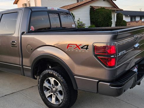 Used 2012 Ford F150 FX4 w/ FX Luxury Pkg image 8
