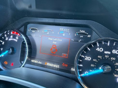 Used 2019 Ford F250 Lariat w/ Lariat Ultimate Package image 16