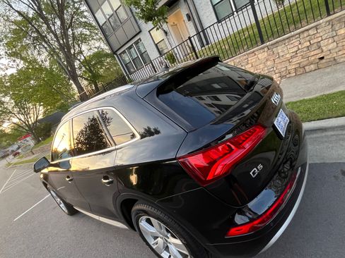 Used 2018 Audi Q5 2.0T Premium Plus w/ Premium Plus Package AWD/4WD image 6