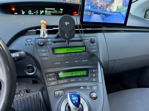 Used 2010 Toyota Prius Two image 10