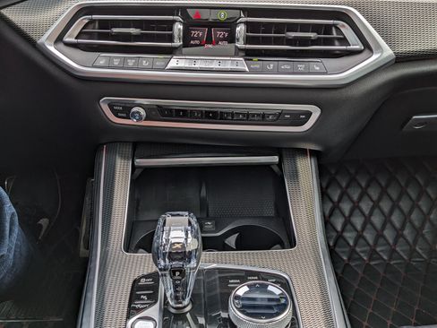 Used 2019 BMW X5 xDrive40i w/ M Sport Package image 8