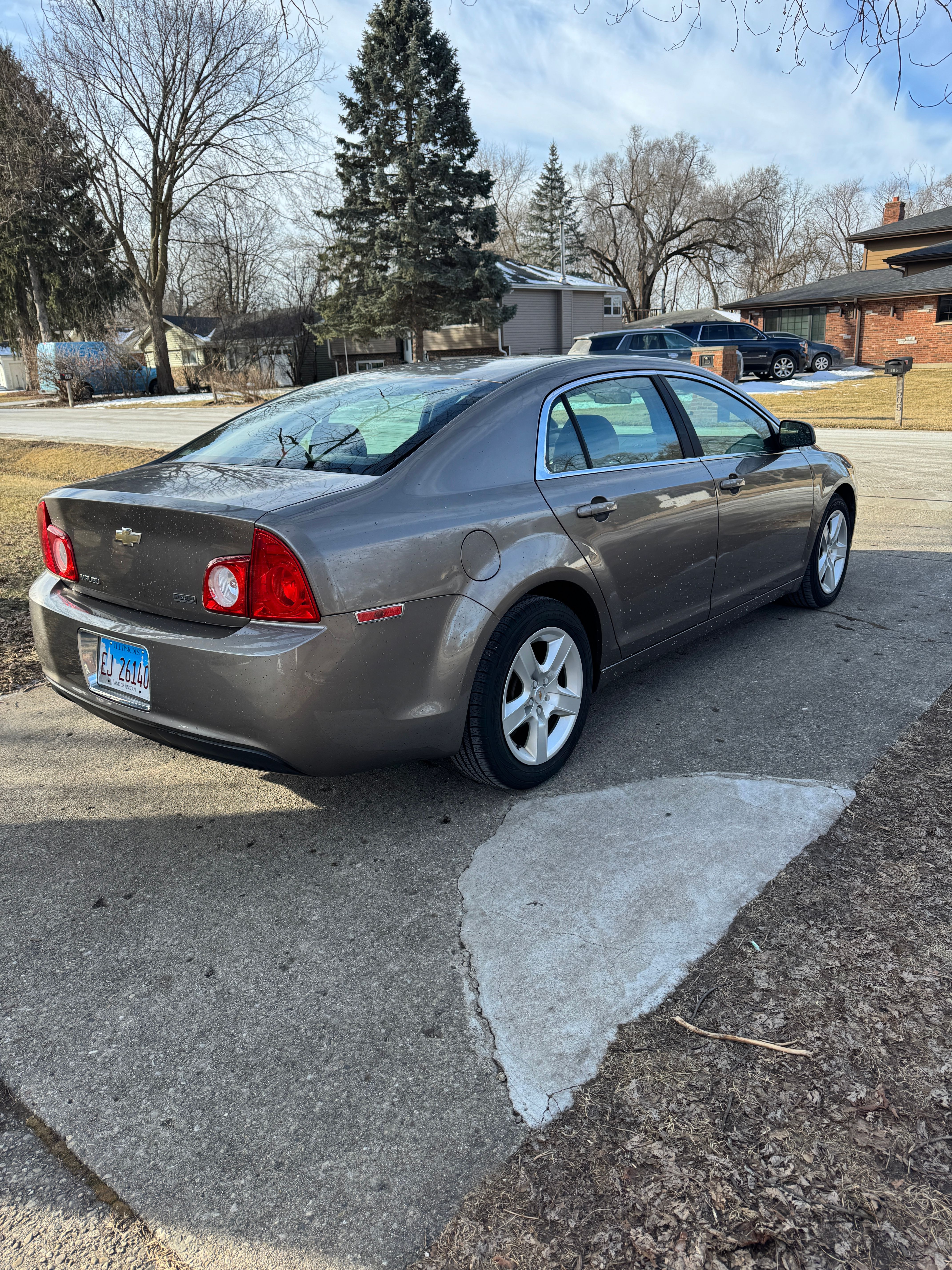 Used 2010 Chevrolet Malibu LS FWD image 5