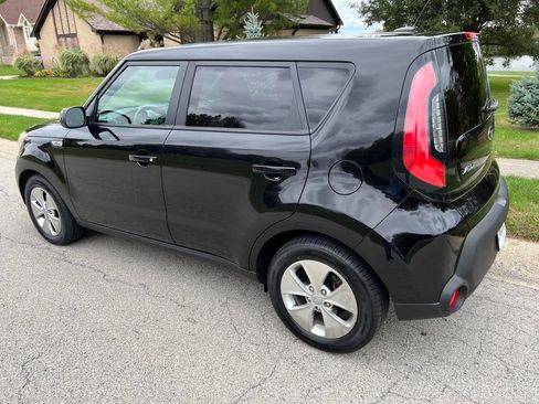 Used 2016 Kia Soul image 12