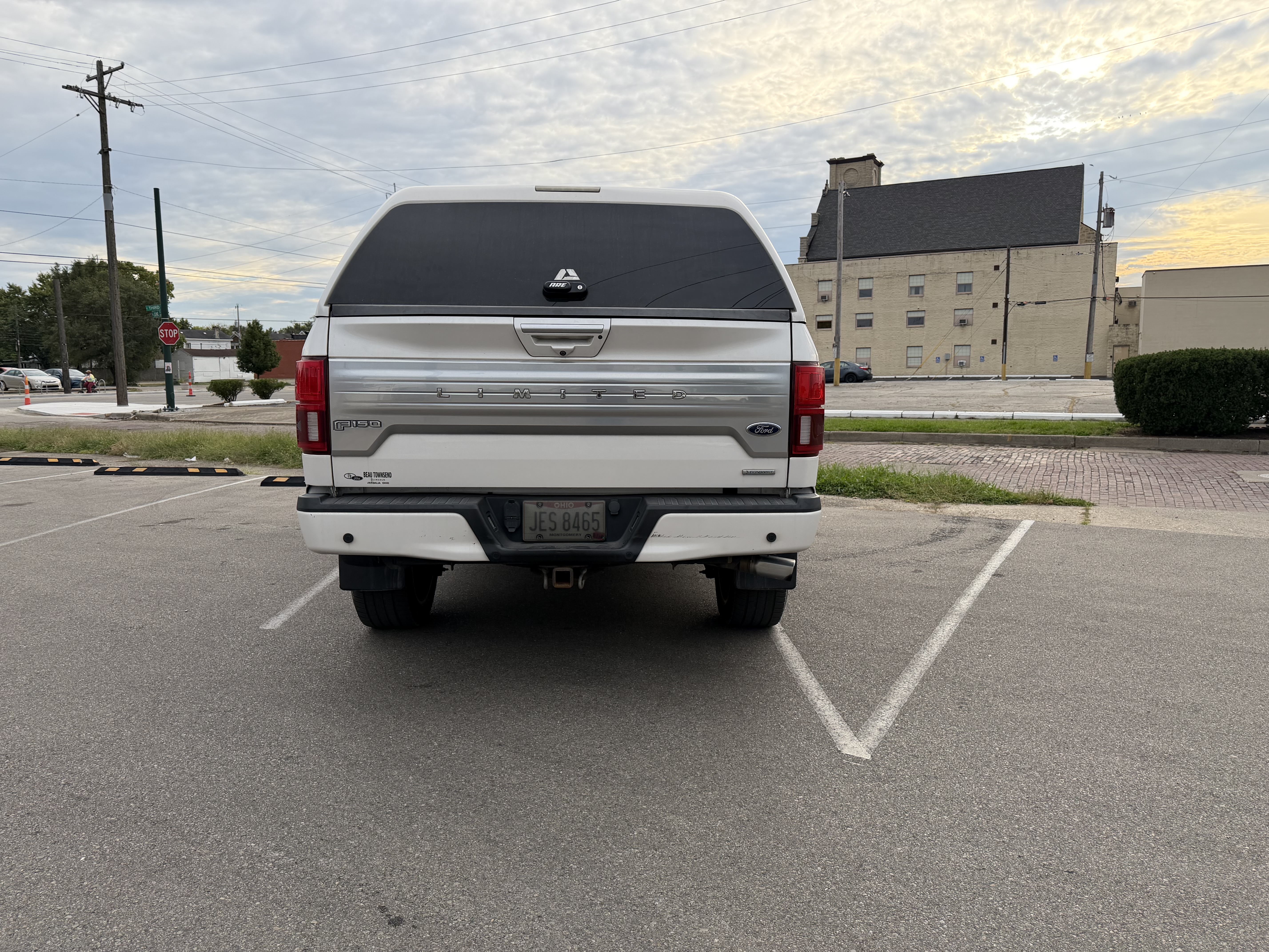 Used 2018 Ford F150 Limited w/ Trailer Tow Package AWD/4WD image 4