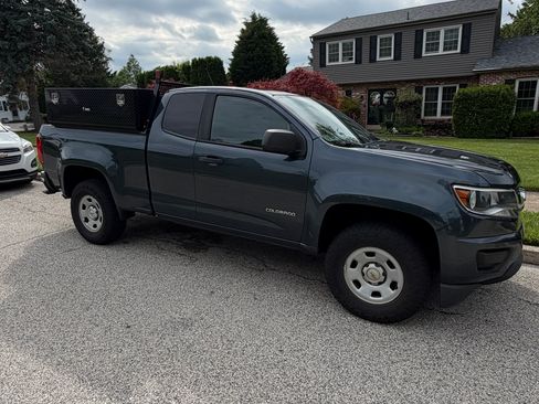 Used 2019 Chevrolet Colorado W/T RWD image 4