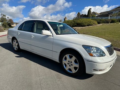 Used 2004 Lexus LS 430 image 4