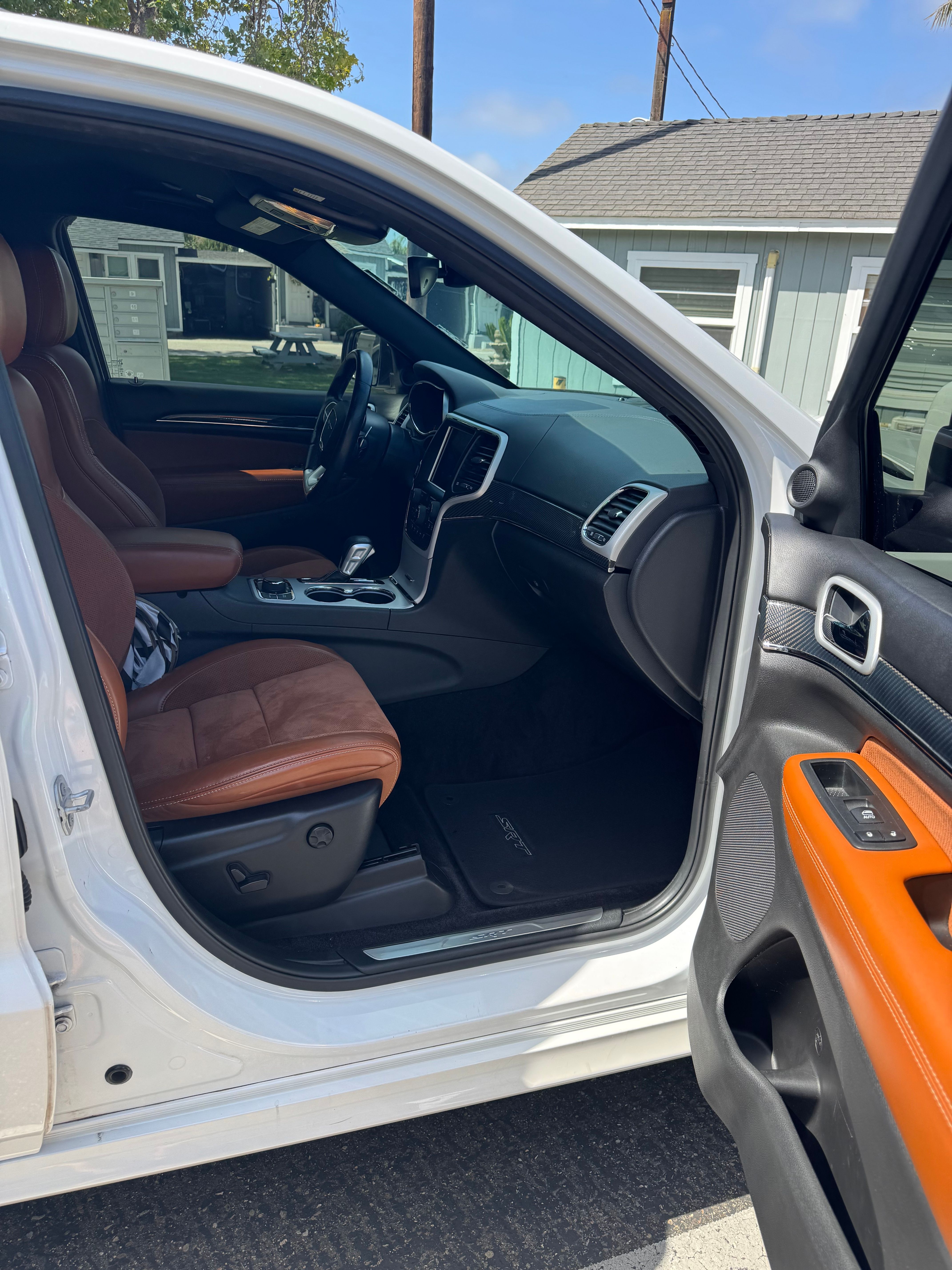 Used 2018 Jeep Grand Cherokee SRT AWD/4WD image 14