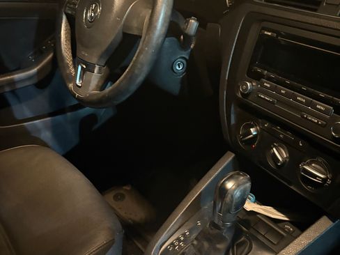 Used 2012 Volkswagen Jetta SE image 10
