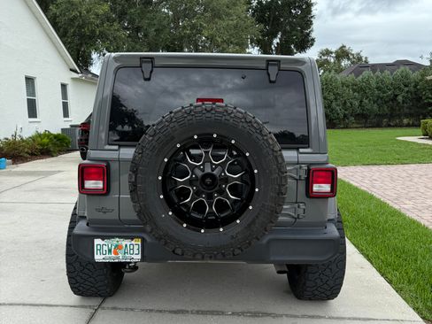 Used 2021 Jeep Wrangler Unlimited Sport w/ Sun And Sound Package AWD/4WD image 9