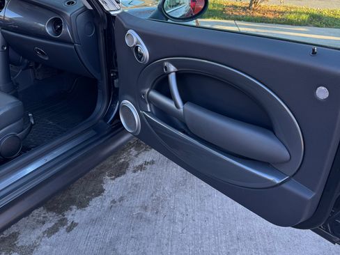 Used 2006 MINI Cooper S image 11