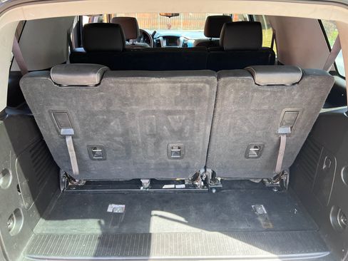 Used 2016 Chevrolet Tahoe 2WD image 14