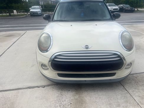 Used 2015 MINI Cooper 2-Door Hardtop image 13