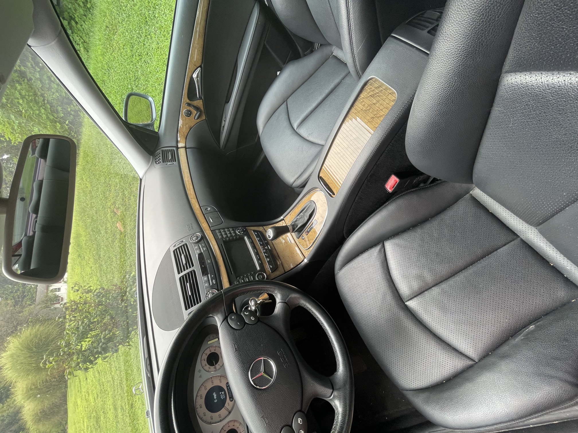 Used 2007 Mercedes-Benz E 350 4MATIC Sedan image 12