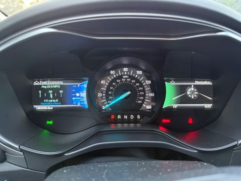 Used 2020 Ford Fusion SE AWD/4WD image 8