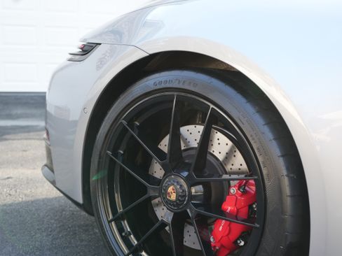 Used 2025 Porsche 911 Targa 4 GTS image 21