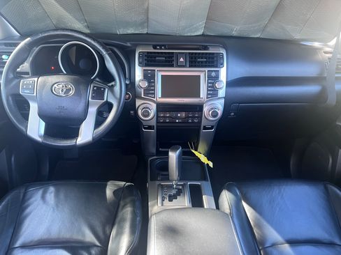 Used 2010 Toyota 4Runner Limited image 11