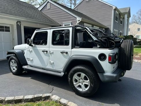 Used 2019 Jeep Wrangler Unlimited Sport S image 13