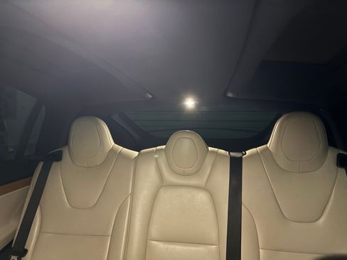 Used 2019 Tesla Model X Long Range AWD/4WD image 8