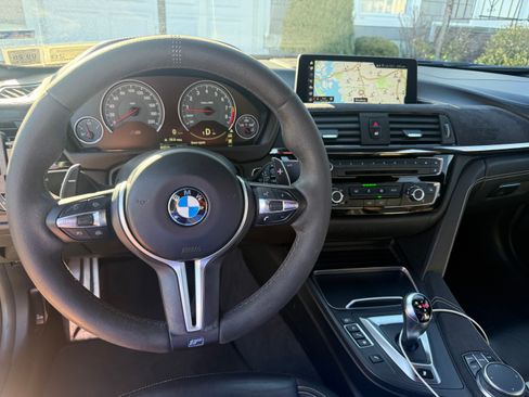 Used 2018 BMW M3 CS w/ Executive Package image 18