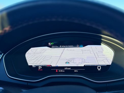 Used 2023 Audi SQ5 Premium Plus w/ Premium Plus Package image 4