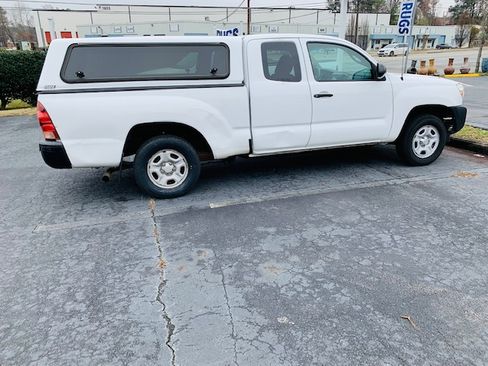 Used 2014 Toyota Tacoma 2WD Access Cab image 6